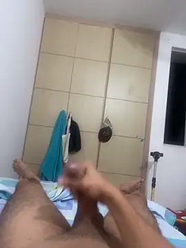 HotWhisper22 online show from 03/06/26, 09:37