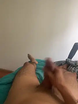 HotWhisper22 online show from 01/05/26, 05:49