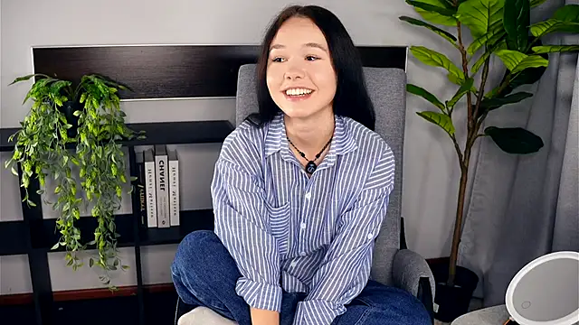 KarlNuse online show from 12/19/25, 06:49