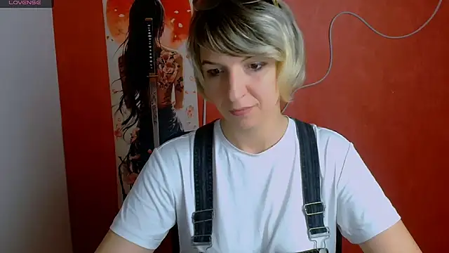 Lana Foxyy online show from 05/08/26, 04:00