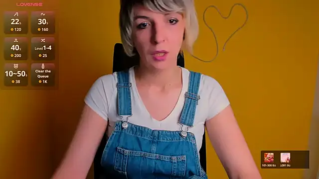 Lana Foxyy online show from 04/28/26, 06:01