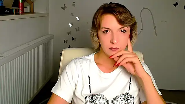 Lana Foxyy online show from 07/11/26, 11:54