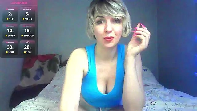 Lana Foxyy online show from 04/10/26, 07:54