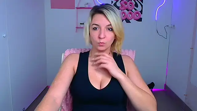 Lana Foxyy online show from 01/14/26, 12:42