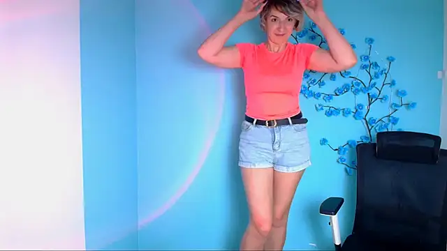 Lana Foxyy online show from 05/19/26, 11:39