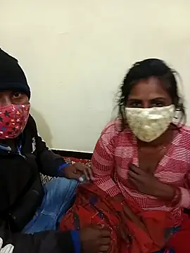 Snapshot of Hot_sahana chatting on 12/18/25, 04:00 Hot sahana online show from 12/18/25, 04:00