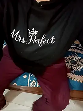 Sofia-111 online show from 02/20/26, 12:29