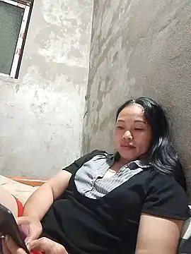 Maikha08 online show from 04/13/26, 02:32