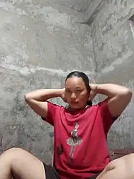 Snapshot of Maikha08 chatting on 07/05/26, 10:55 Maikha08 online show from 07/05/26, 10:55