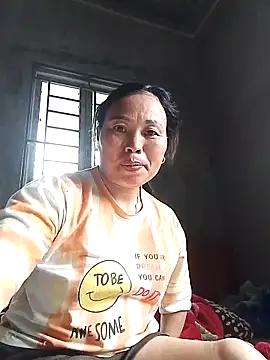 Snapshot of Maikha08 chatting on 05/24/26, 07:30 Maikha08 online show from 05/24/26, 07:30