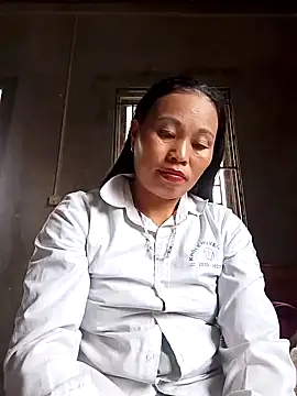 Snapshot of Maikha08 chatting on 07/01/26, 04:35 Maikha08 online show from 07/01/26, 04:35