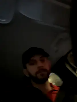 xbear00 online show from 12/17/25, 11:54