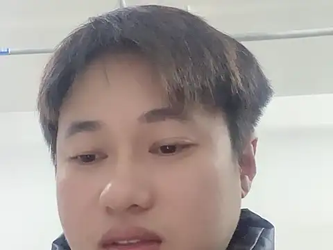 haoqide152 online show from 12/16/25, 04:22