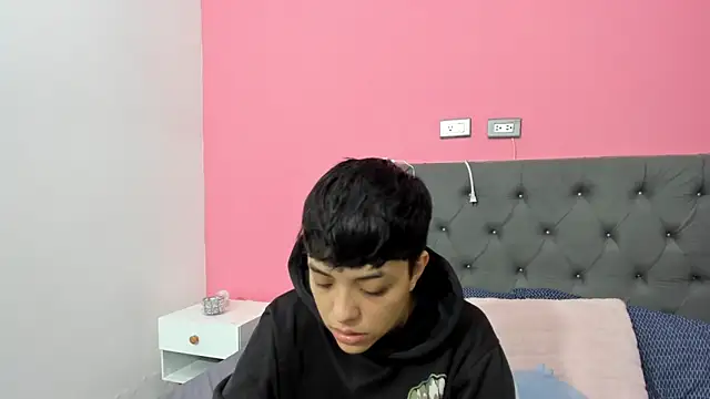 ariloe quintero online show from 03/03/26, 01:07