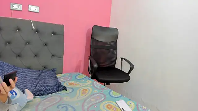 ariloe quintero online show from 03/23/26, 02:06