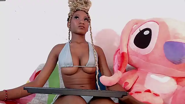 litte ebonyx online show from 04/16/26, 08:42