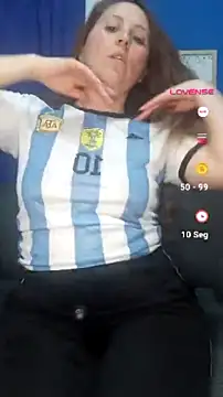 Snapshot of SofiEsteves chatting on 07/15/26, 10:50 SofiEsteves online show from 07/15/26, 10:50