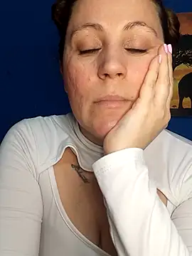 Snapshot of SofiEsteves chatting on 06/28/26, 05:52 SofiEsteves online show from 06/28/26, 05:52