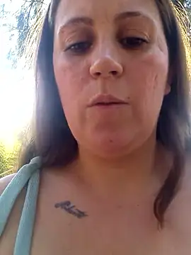 Snapshot of SofiEsteves chatting on 01/11/26, 08:38 SofiEsteves online show from 01/11/26, 08:38