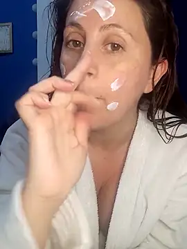 SofiEsteves online show from 05/24/26, 07:03