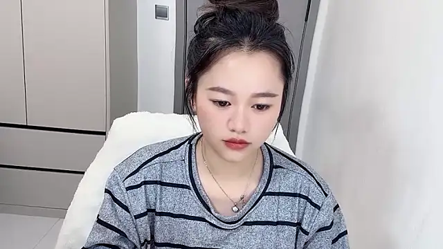 Amireux-8 online show from 02/04/26, 04:40