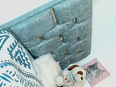 titania1502 online show from 01/08/26, 12:44