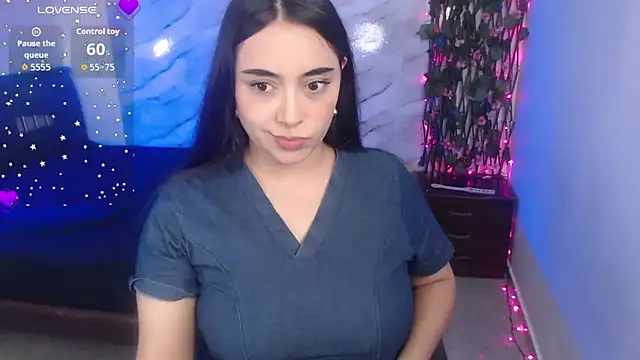 latin mommy  online show from 01/07/26, 01:27