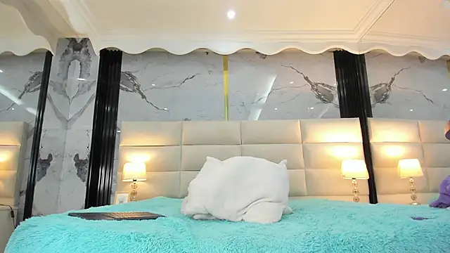 VictoriaKyros online show from 04/09/26, 06:41