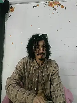 sk8-boy online show from 03/07/26, 03:06