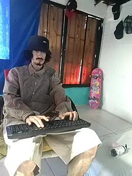 sk8-boy online show from 01/17/26, 03:04