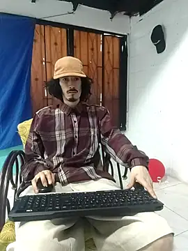 sk8-boy online show from 02/15/26, 04:06