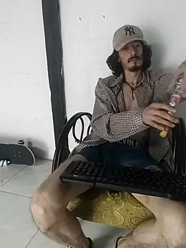 sk8-boy online show from 02/10/26, 07:24