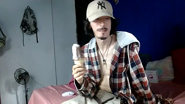 sk8-boy online show from 04/04/26, 04:13