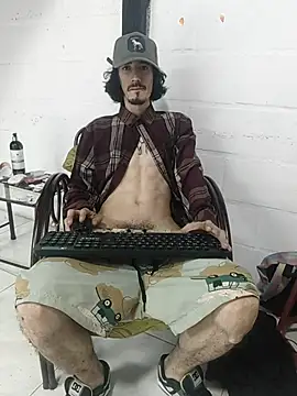 Snapshot of sk8-boy chatting on 04/26/26, 03:31 sk8-boy online show from 04/26/26, 03:31