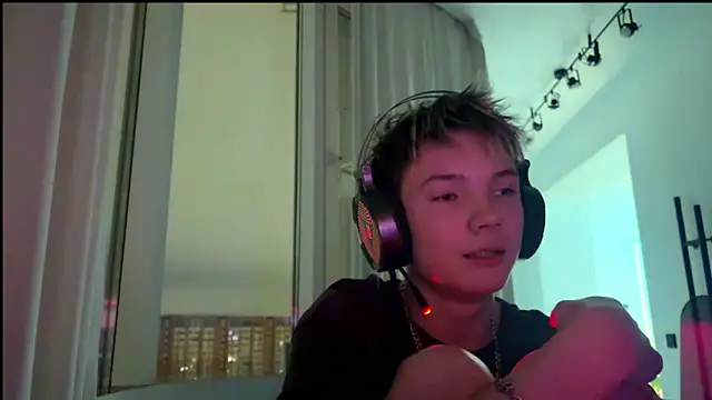 MilesSwanson online show from 12/18/25, 10:35