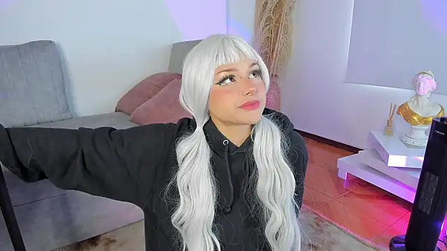 Amelie Wine online show from 02/19/26, 02:47