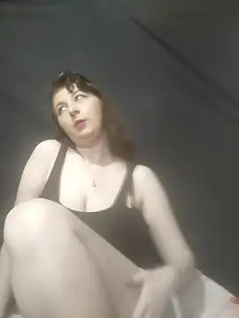 Camellia-Pink online show from 01/08/26, 05:41