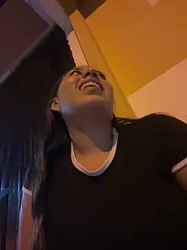 Snapshot of Emily_joee_ chatting on 12/18/25, 11:52 Emily joee online show from 12/18/25, 11:52