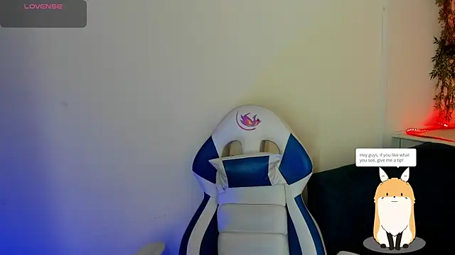 Snapshot of morgana_white chatting on 02/18/26, 11:28 morgana white online show from 02/18/26, 11:28