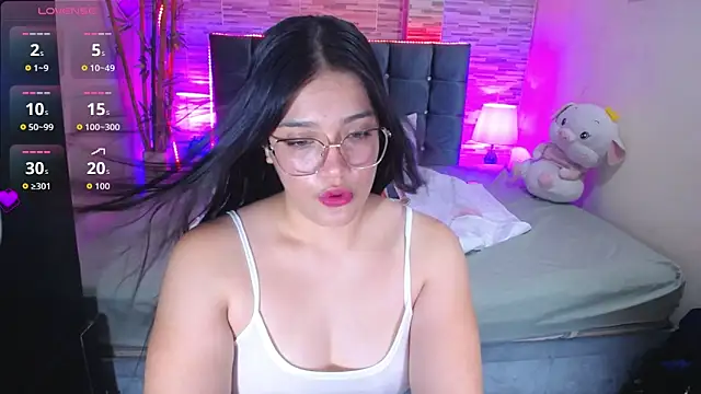 Valeri hot22 online show from 05/19/26, 09:44