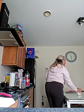 theblondecocklover online show from 03/31/26, 09:33