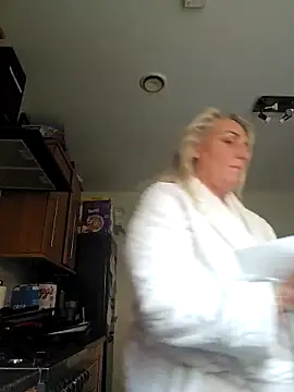 theblondecocklover online show from 03/11/26, 07:35