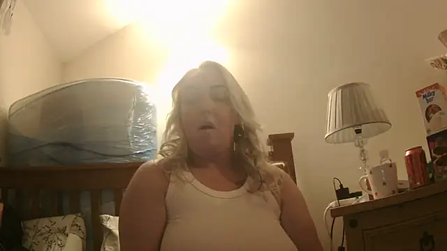 theblondecocklover online show from 04/03/26, 12:33