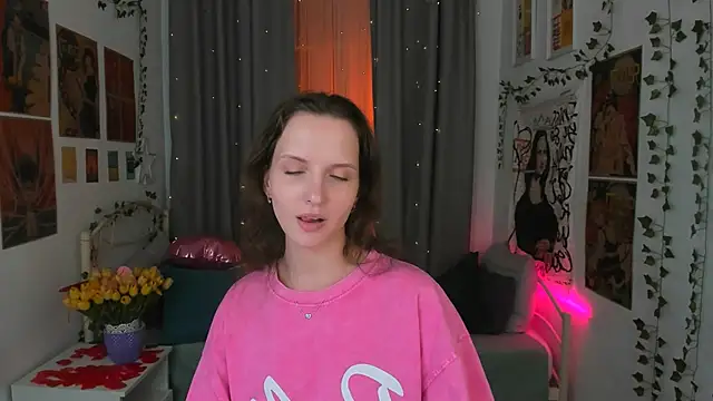 Ariadna Shy online show from 02/16/25, 04:53