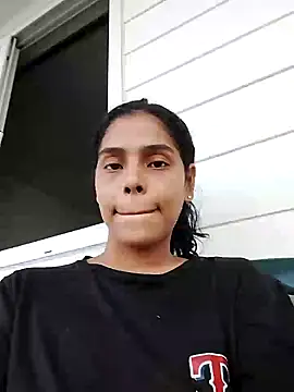 Emily hot26 online show from 12/20/25, 09:39