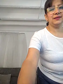 Snapshot of christy_ant chatting on 02/25/26, 06:41 christy ant online show from 02/25/26, 06:41