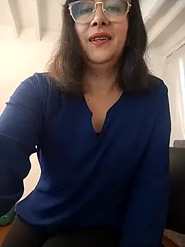 Snapshot of christy_ant chatting on 02/21/26, 06:10 christy ant online show from 02/21/26, 06:10