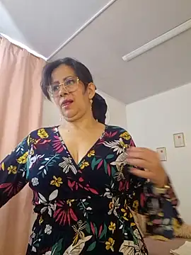 christy ant online show from 05/26/26, 04:16