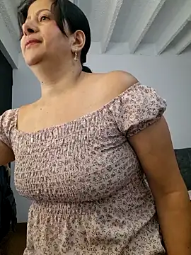 christy ant online show from 04/11/26, 05:49