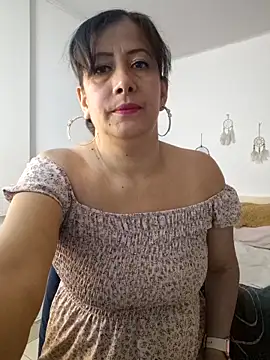 christy ant online show from 03/26/26, 06:17